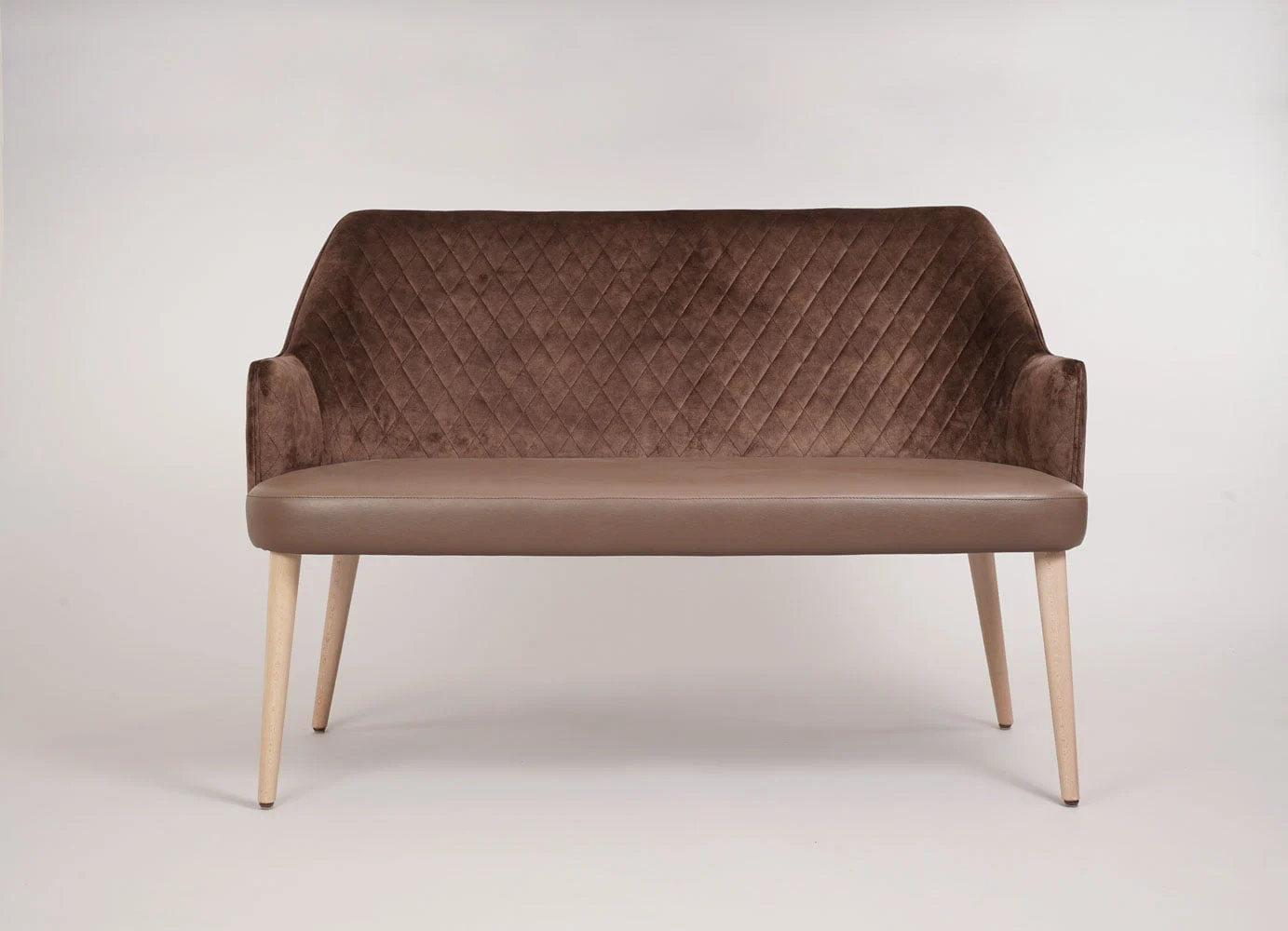 Austin – Innenarchitektur, Möbel, BS Chairs