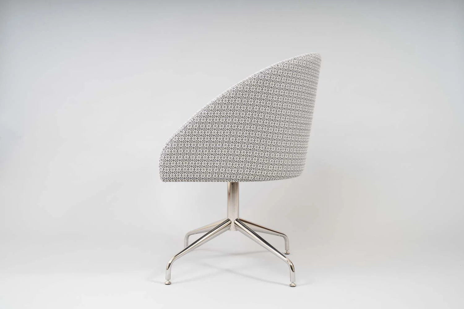 Oklahoma Grey Flowers — interior design, arredamento, BS Chairs, vista laterale