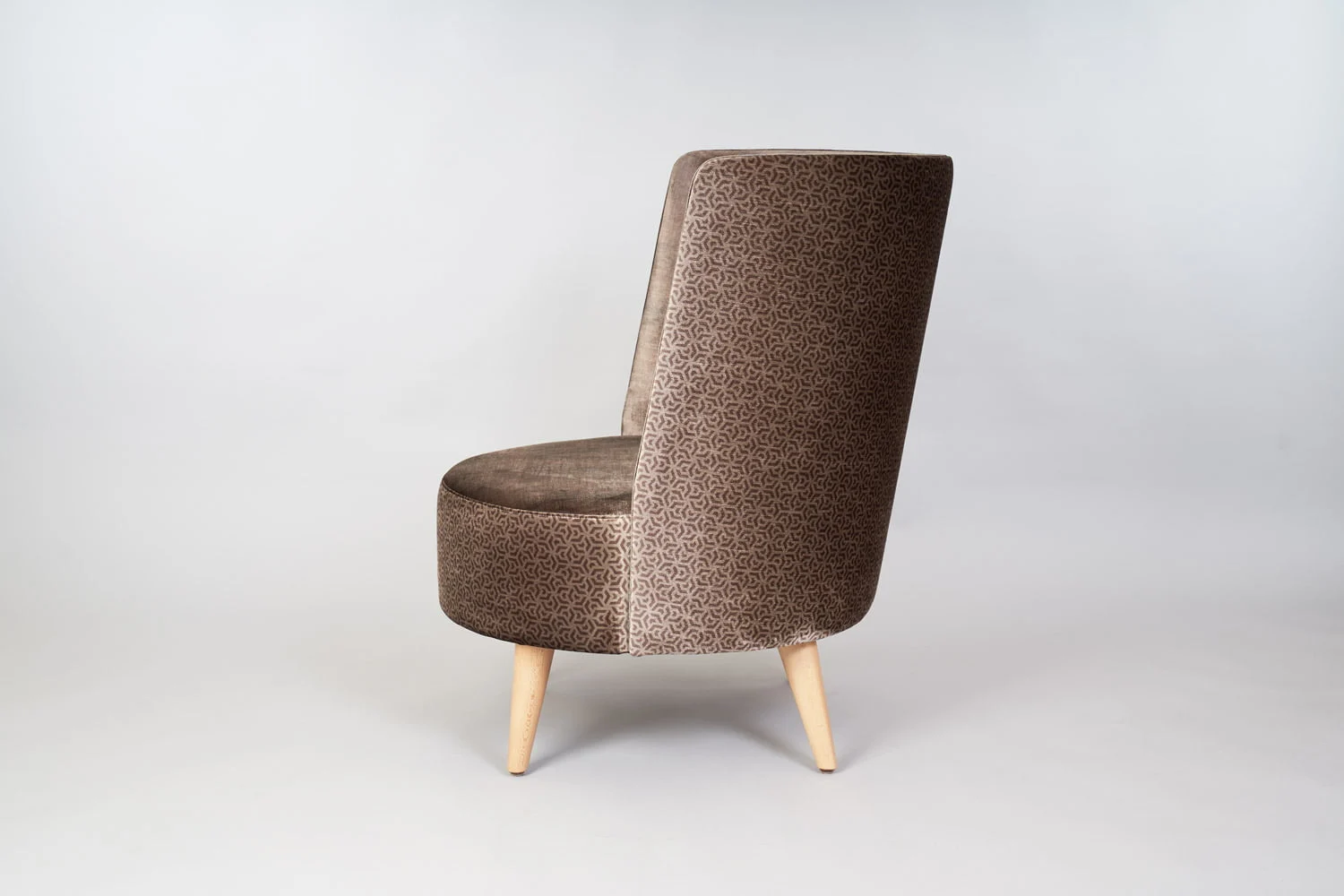 Dublino — interior design, arredamento, BS Chairs, vista laterale