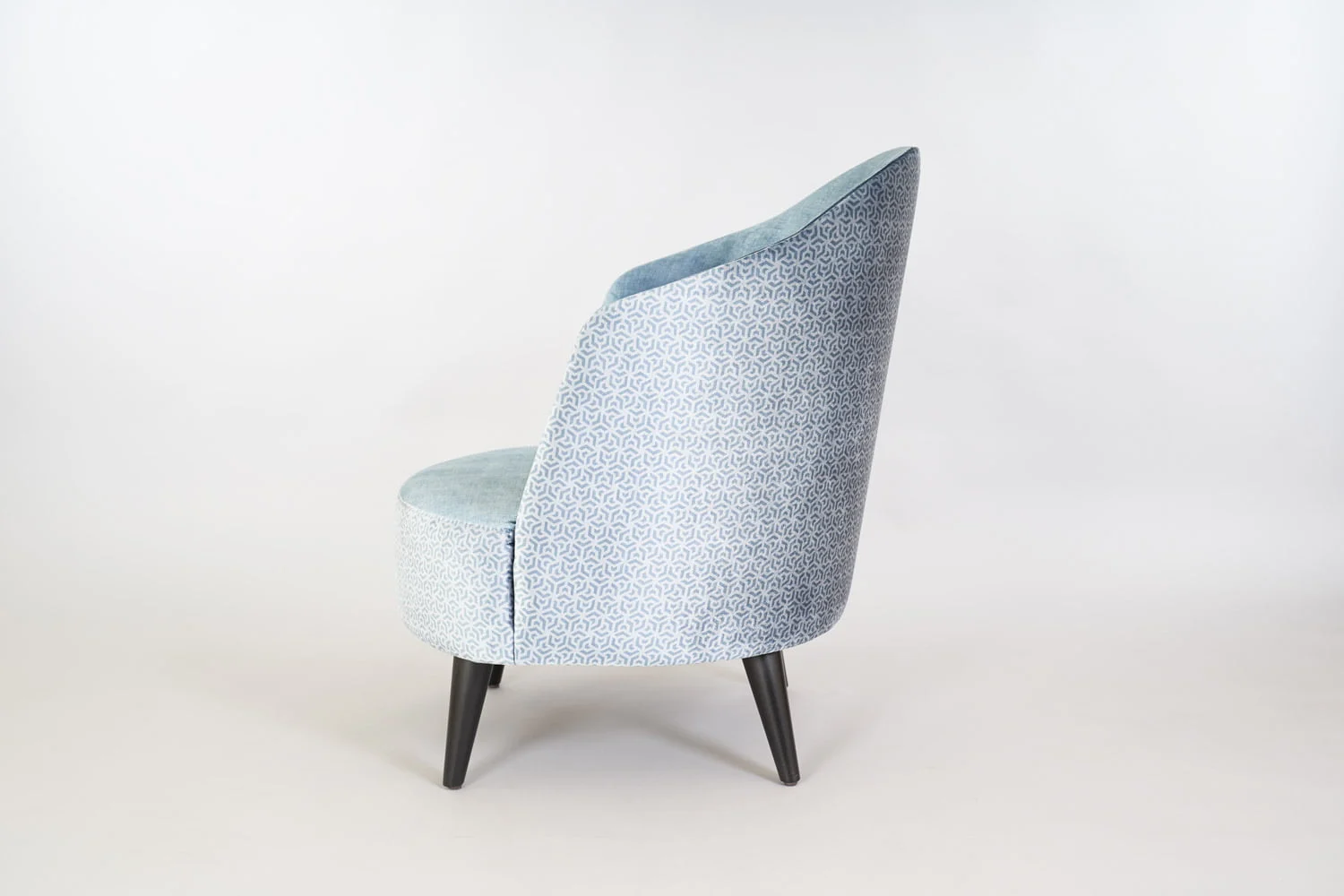 Chicago — interior design, furniture, BS Chairs, side view
