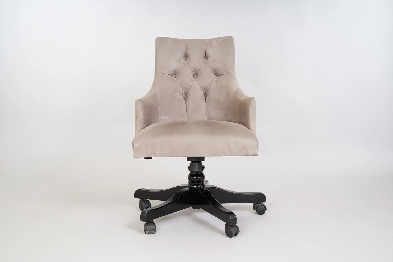 Krakow — interior design, furniture, BS Chairs