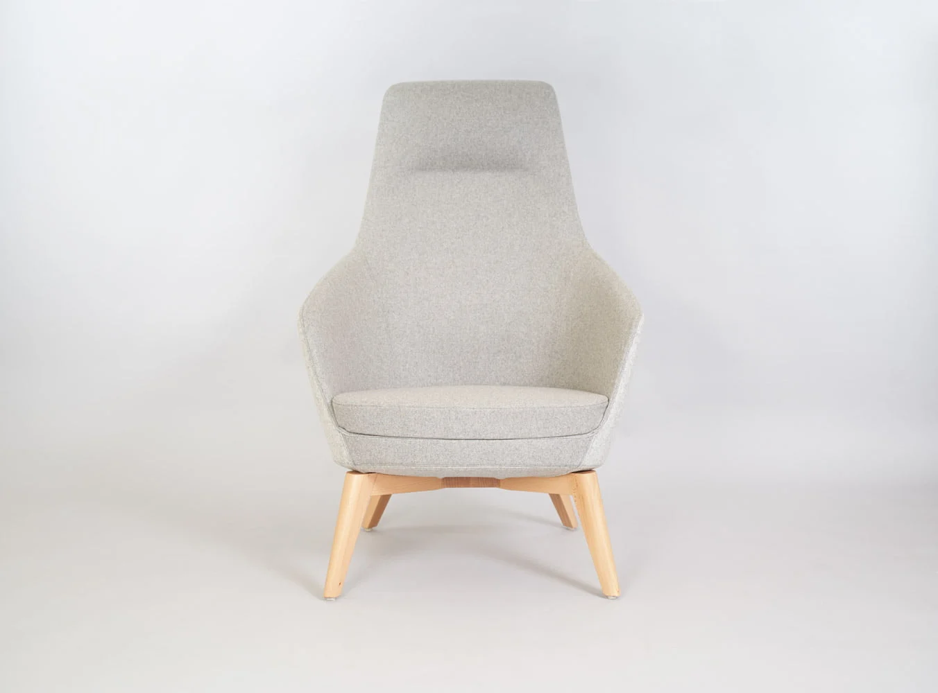 Abu Dhabi – Inneneinrichtung, Möbel, BS Chairs