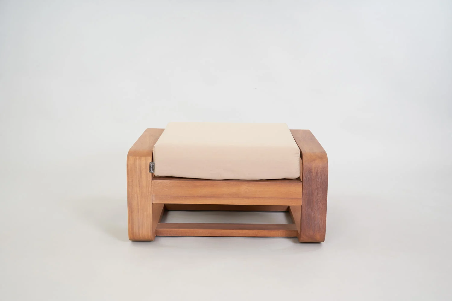 Round, Stile prodotti