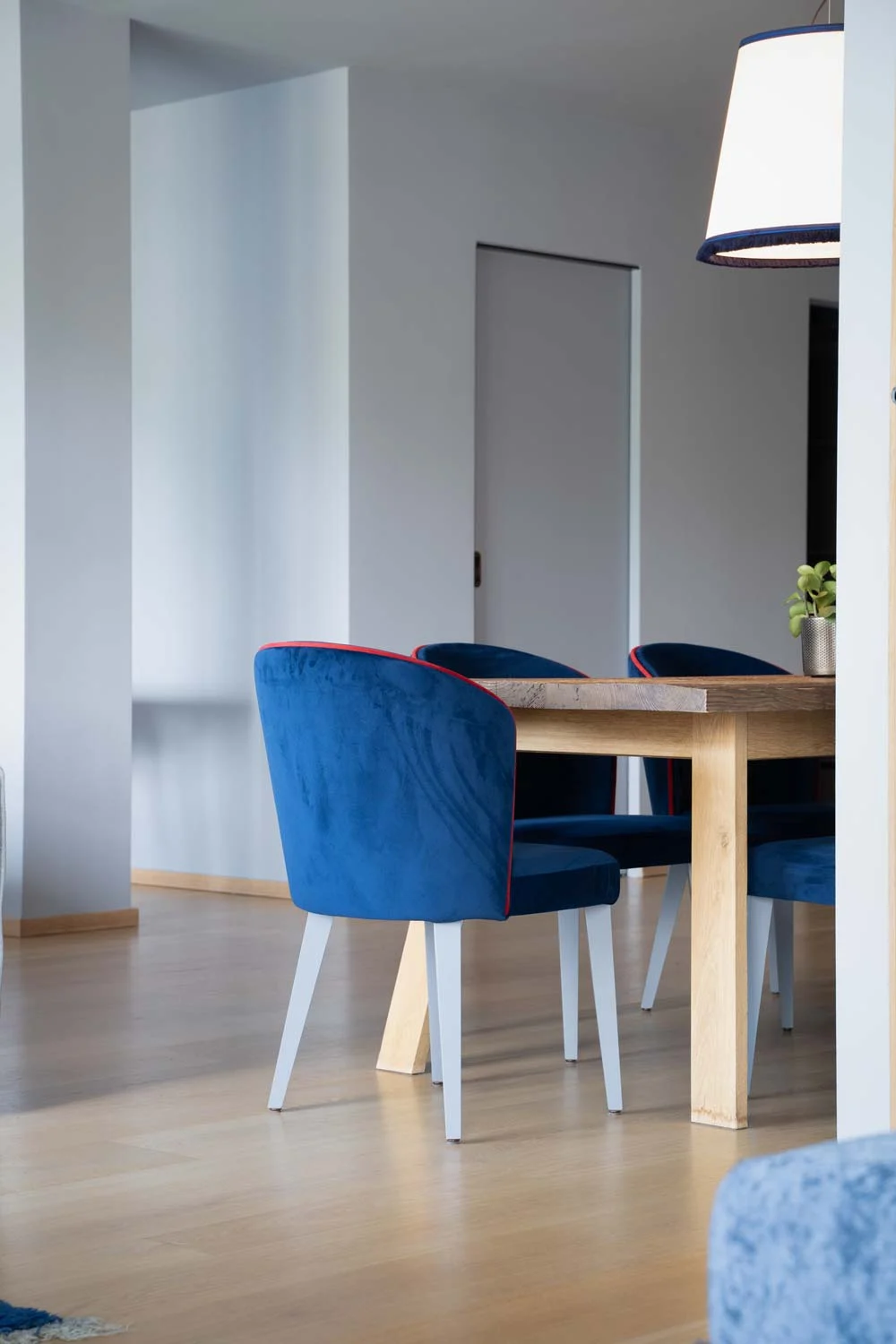 Como Alpina Dolomites hotel di lusso Alpe di Siusi Bolzano sedie per appartamenti bs chairs —