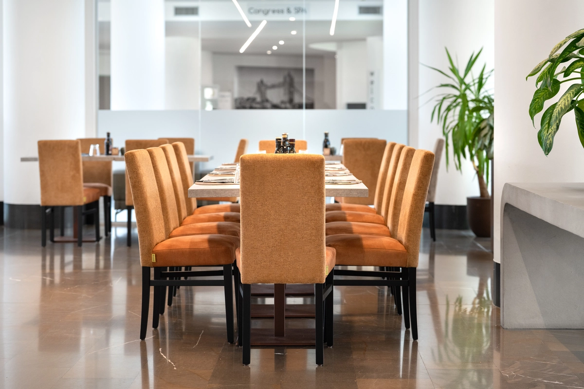 Airporthotel Verona interiors BS Chairs