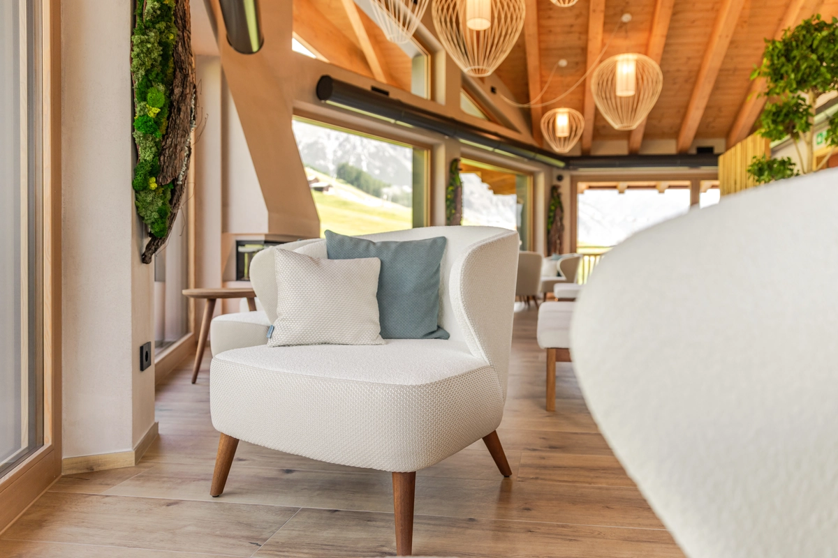 Al Nin Hotel & Spa design italiano BS Chairs