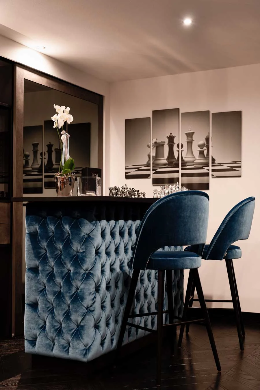 Come arredare una sala biliardo per hotel di lusso the laurin — interior design, arredamento
