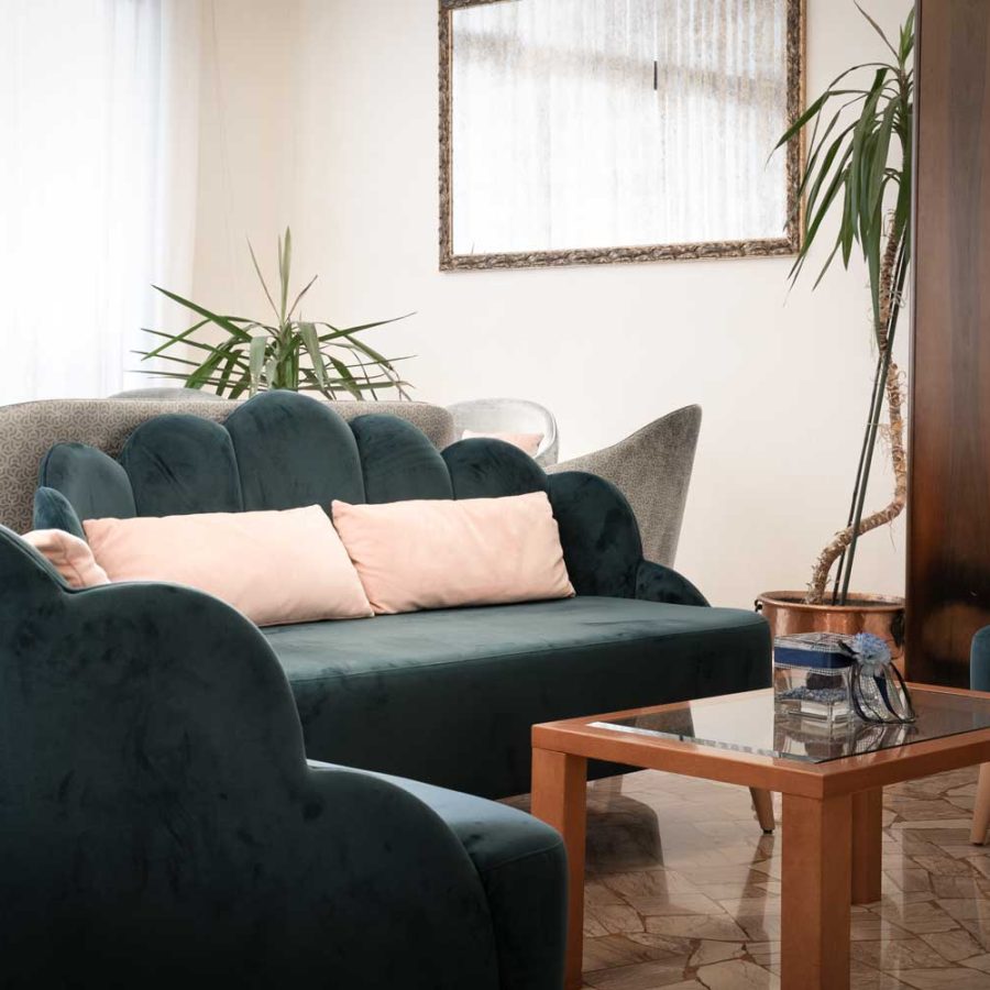 Atlantic-Terme-Natural-Spa-&-Hotel-abano-terme-padova-sala-di-ingresso-arredamento-country-bs-chairs