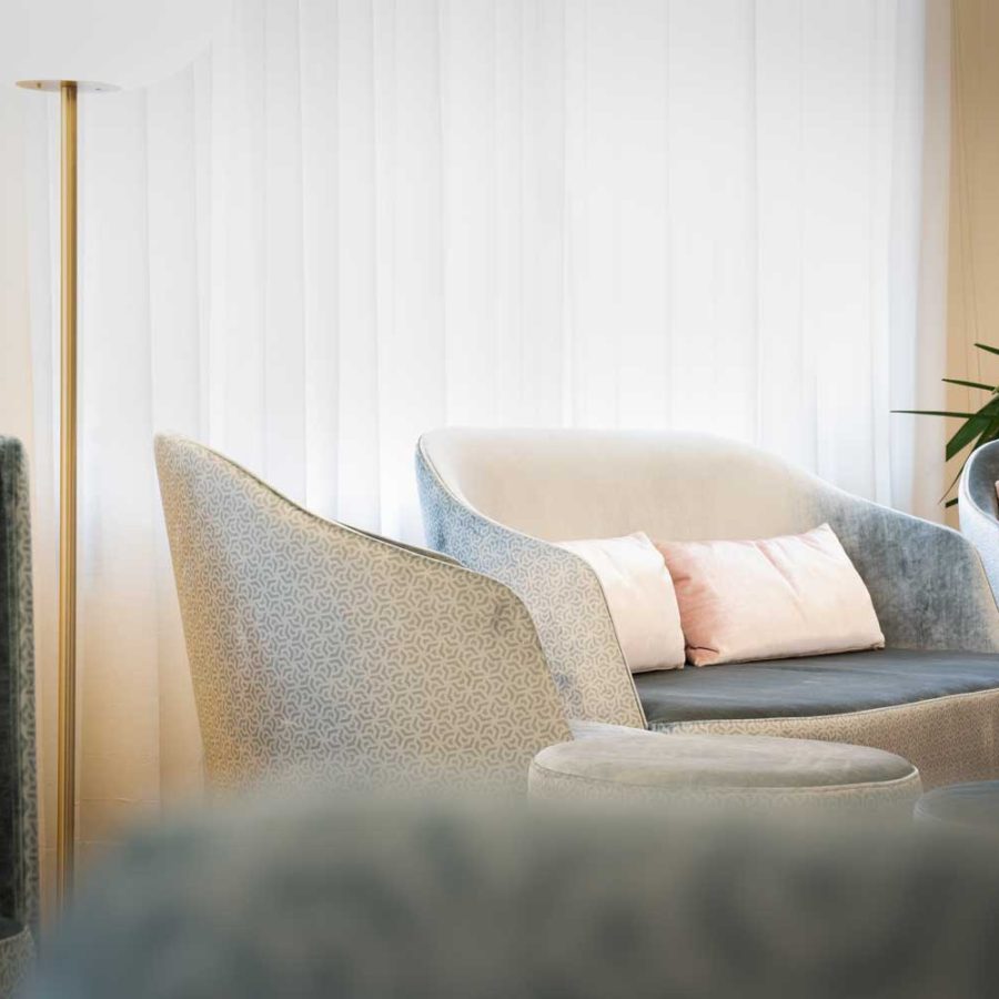 Atlantic-Terme-Natural-Spa-&-Hotel-abano-terme-padova-sala-di-ingresso-hall-collezione-chicago-bs-chairs