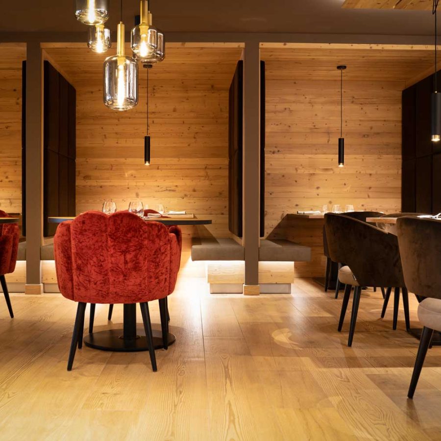 Belvedere-Family-Wellness-Hotel-San-Martino-di-Castrozza-Trento-collaborazione-arredamento-bs-chairs-studio-di-architettura-de-florian