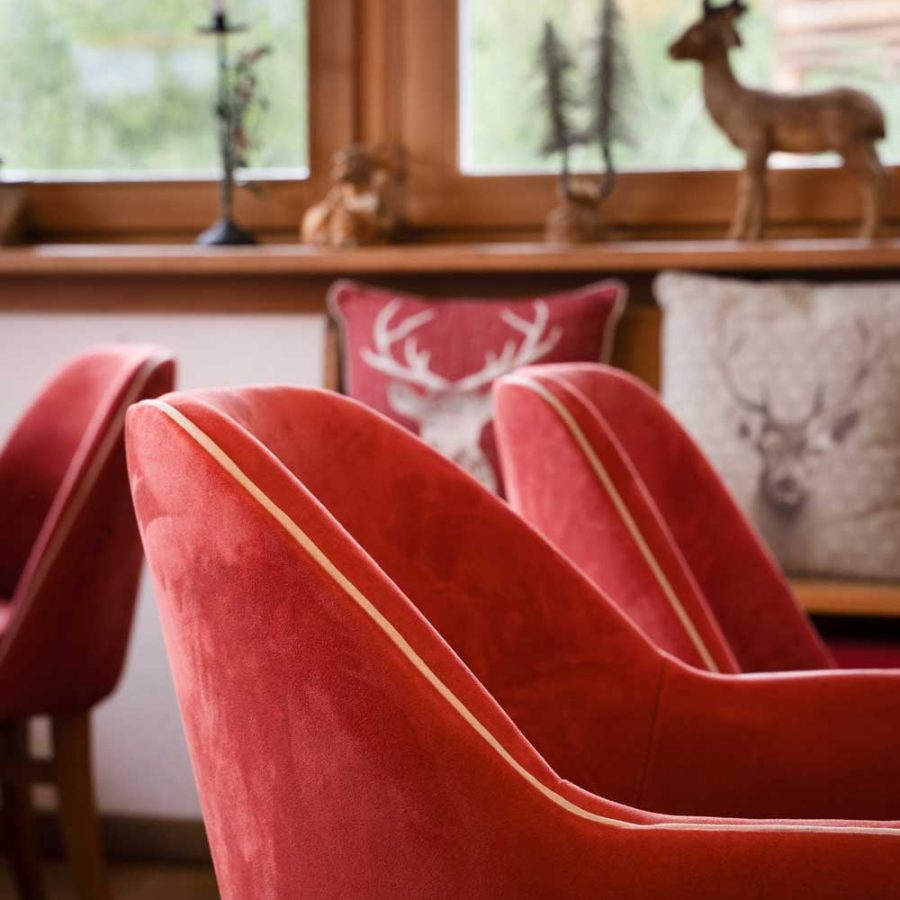 Chalet-Fiocco-di-Neve-Pinzolo-Trento-ristorante-e-albergo-cucina-trentina-nuovo-arredamento-bs-chairs