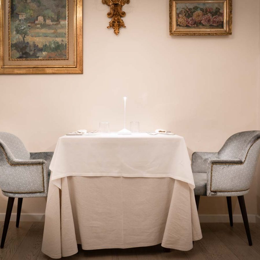Hostaria-del-Ceccottino-pitigliano-grosseto-arredamento-sala-ristorante-bs-chairs