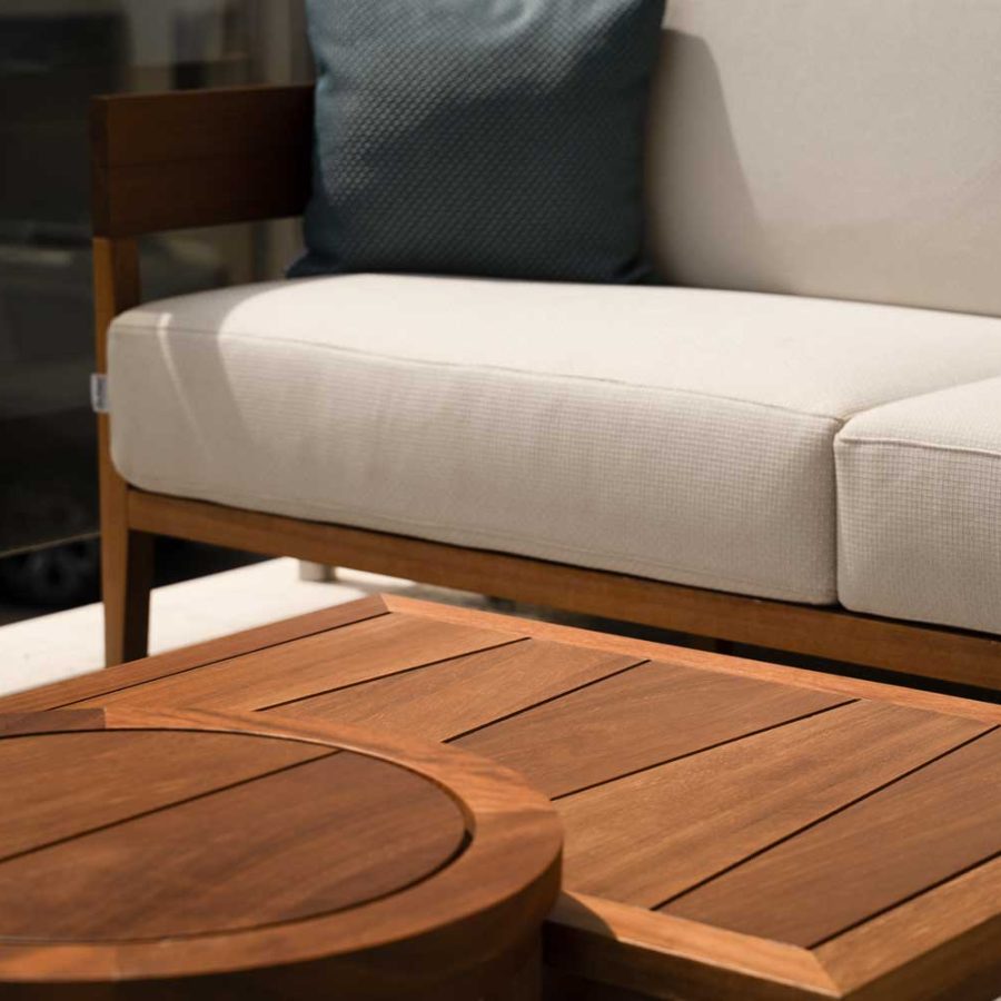 Hotel-Byron-Bellavista-Jesolo-Venezia-terrazza-esterna-albergo-outdoor-legno-di-iroko-bs-chairs