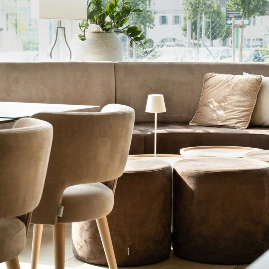 Pasticceria-Stefany-&-Vale-Cafe-Casalserugo-Padova-sala-colazioni-modello-lione-bs-chairs