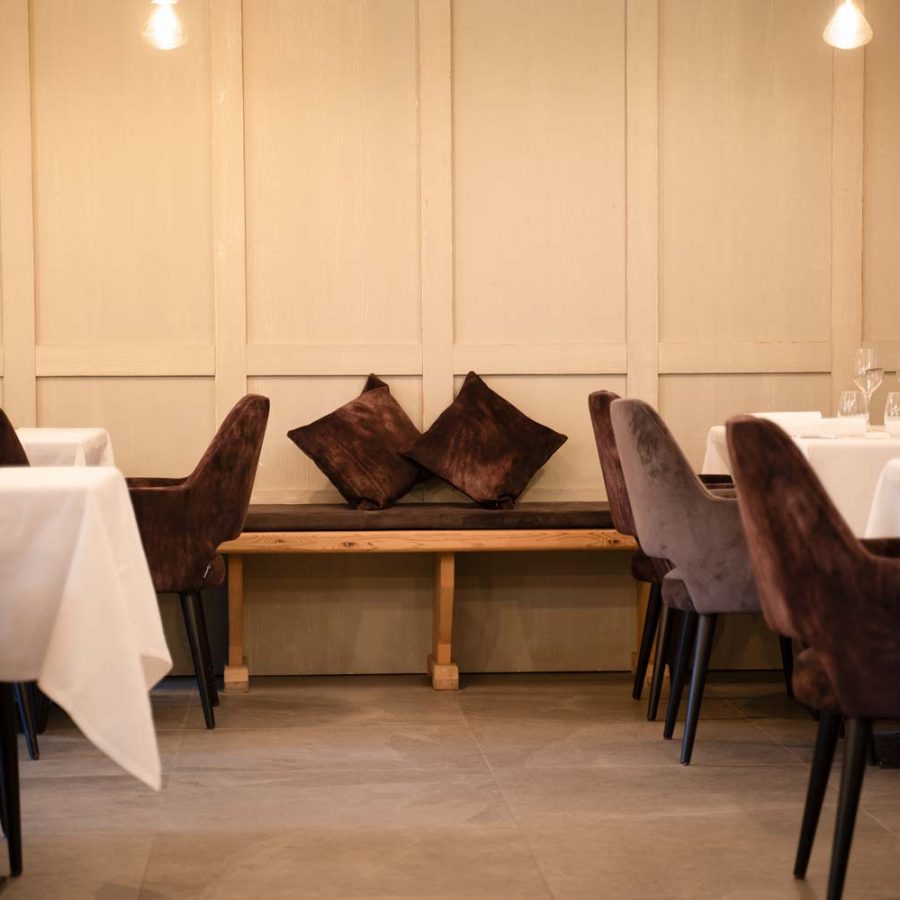 arredamento-bs-chairs-per-Hotel-La-Baita---Family-Hotel-alpe-Cimbra-folgaria-sala-ristorante