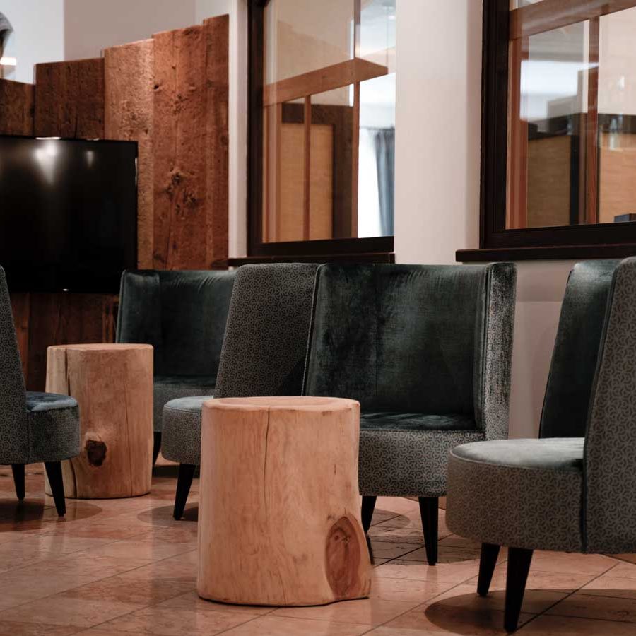 L'hotel Erica arredato con le poltrone BsChairs, la scelta perfetta per un elegante relax
