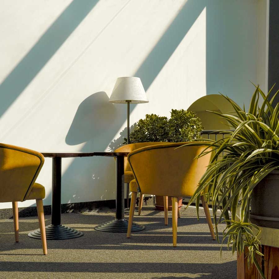 Relax panoramico: Poltrone Nashville e Toronto nella veranda vetrata di Dimaro.