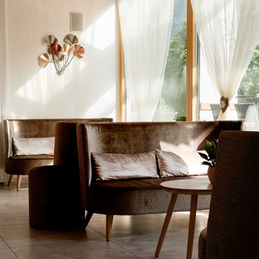 reception hotel pareda a canazei