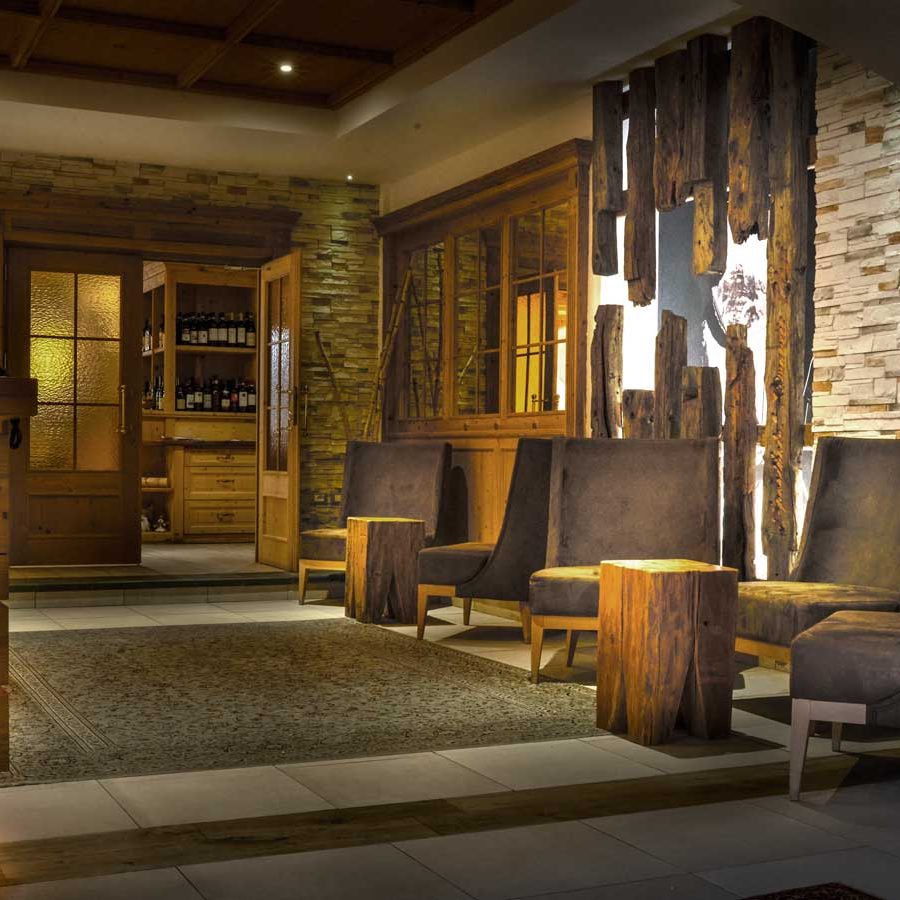 sport romantic plaza hotel madonna di campiglio reception
