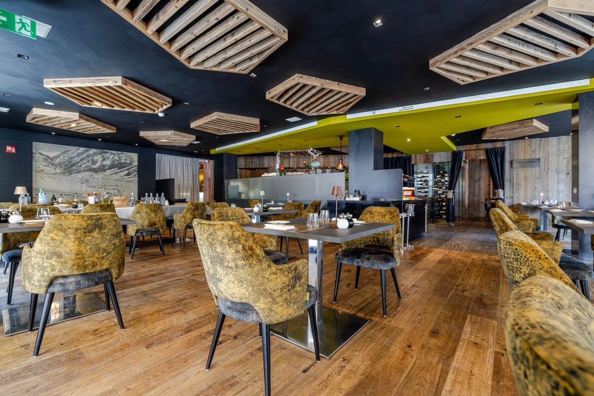 Hotel Concordia poltrone BS Chairs