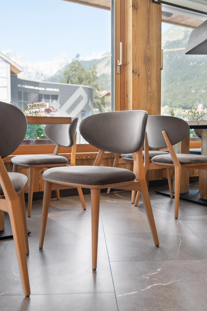 Hotel Cristallo seating BS Chairs