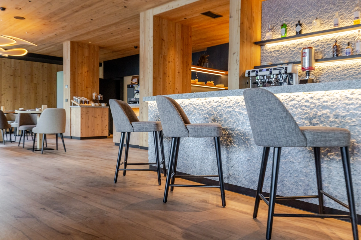 Hotel Damelis poltrone BS Chairs