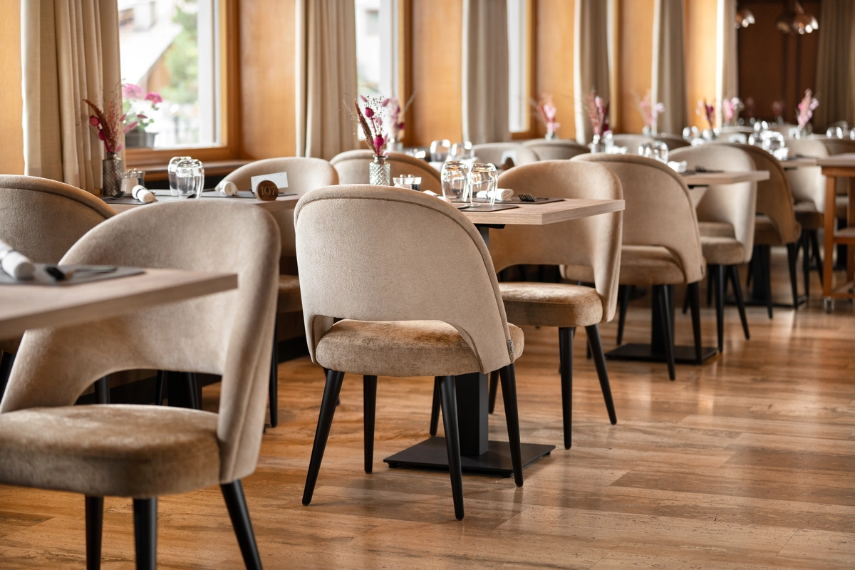 Hotel Kristiania arredo contract BS Chairs
