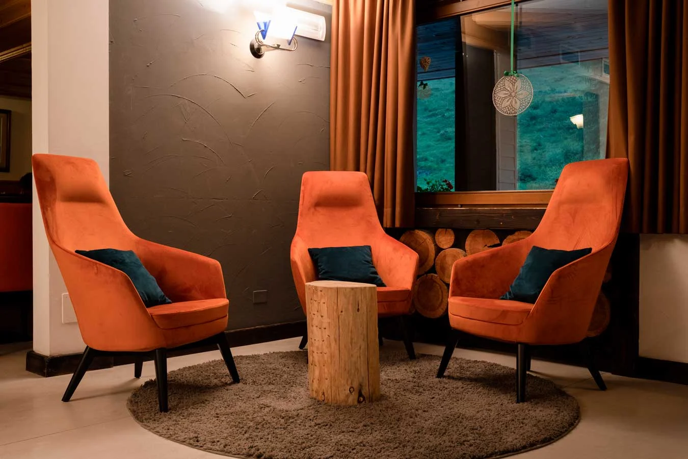 Hotel Scoiattolo Tesero – Inneneinrichtung, Möbel, BS-Stühle