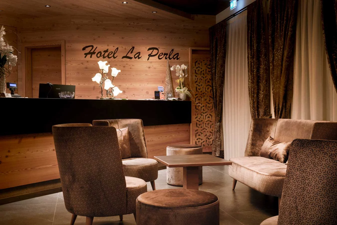 La Perla Life Hotel