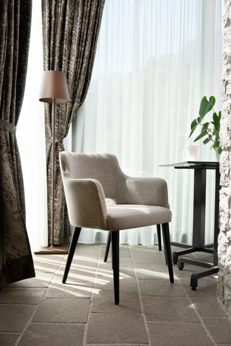 Le Perla Life Hotel sedute BS Chairs