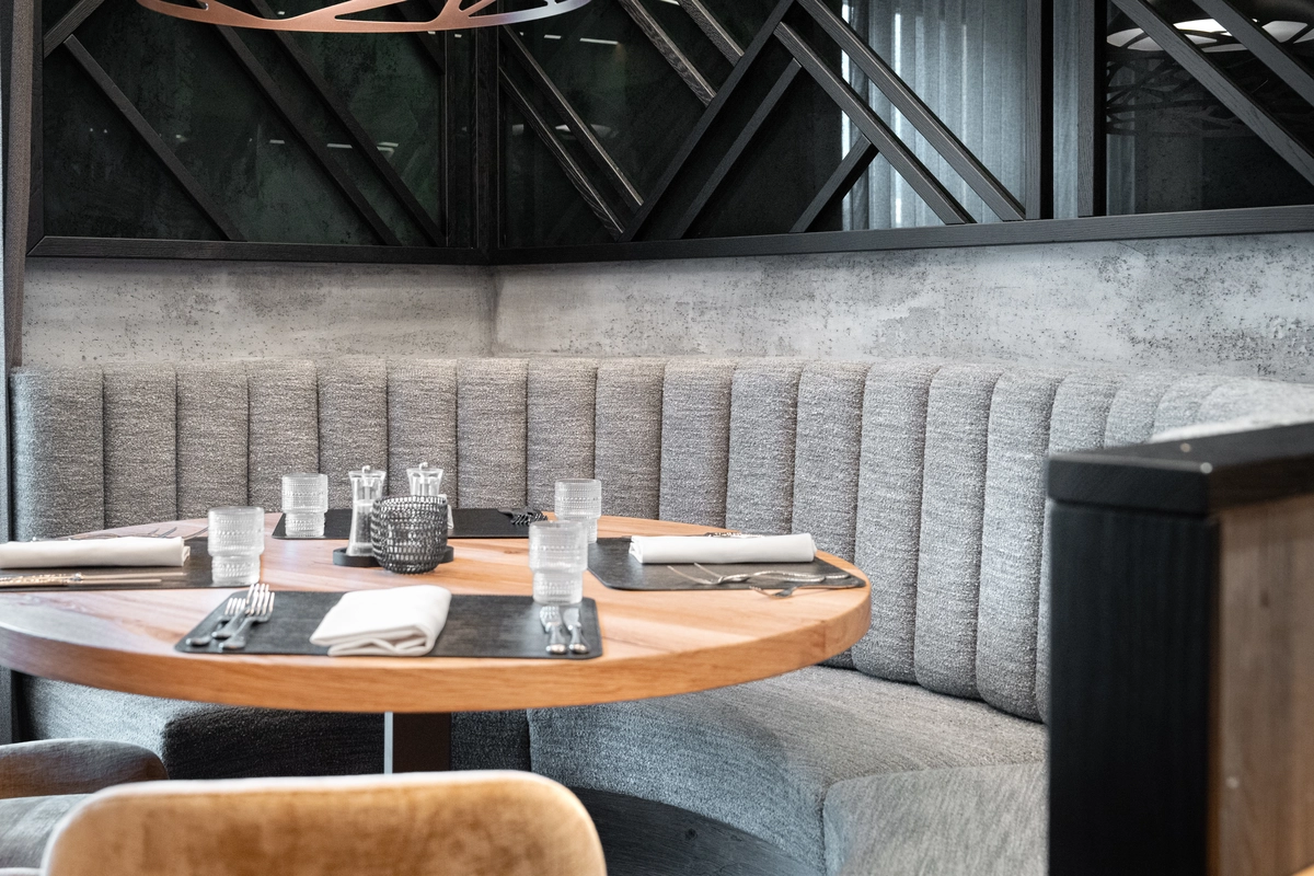 Ravelli Hotel & Lodges Luxury Spa made in Italy BS Chairs