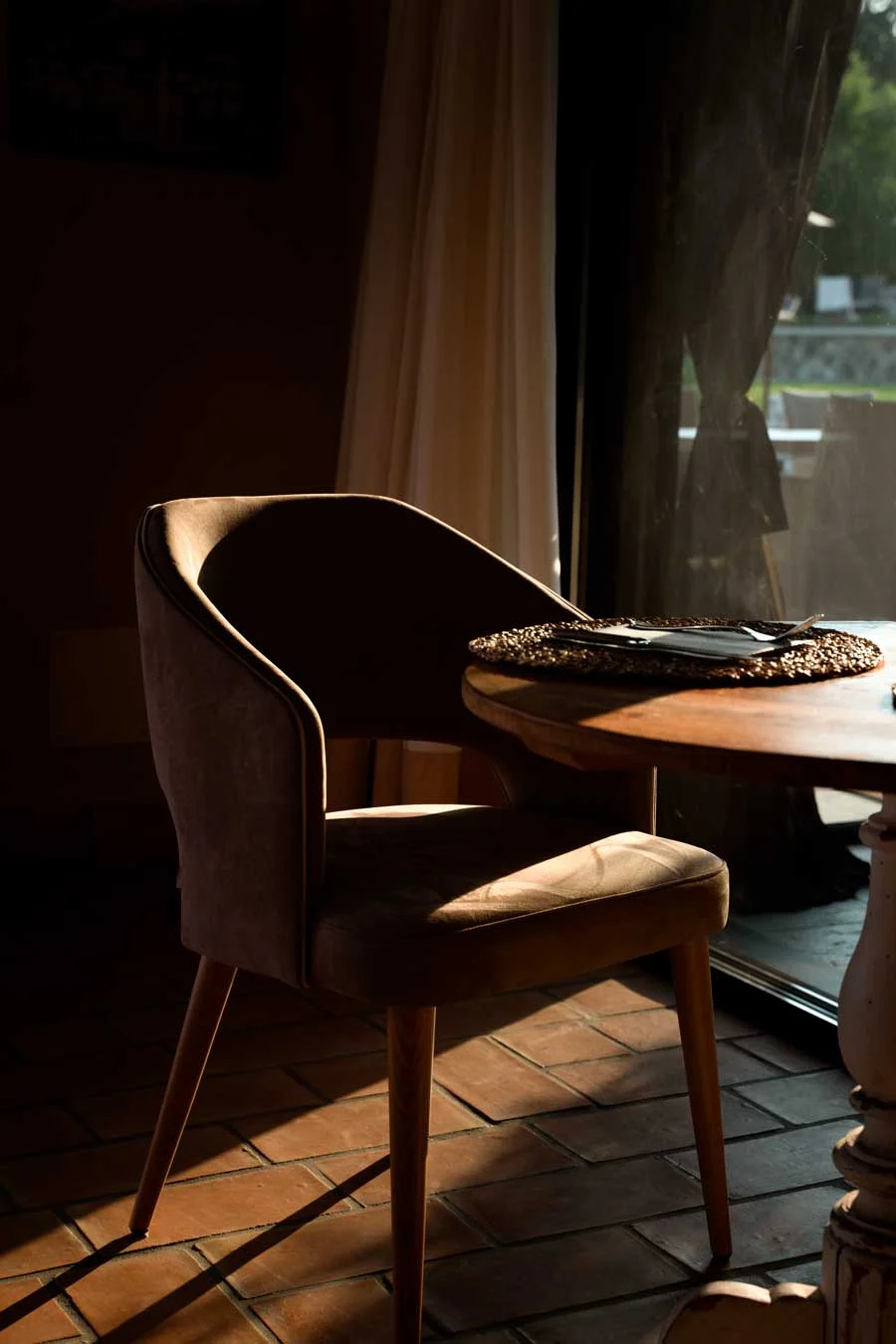 Relais rossar costermano sul garda ristorante — interior design, arredamento, BS Chairs
