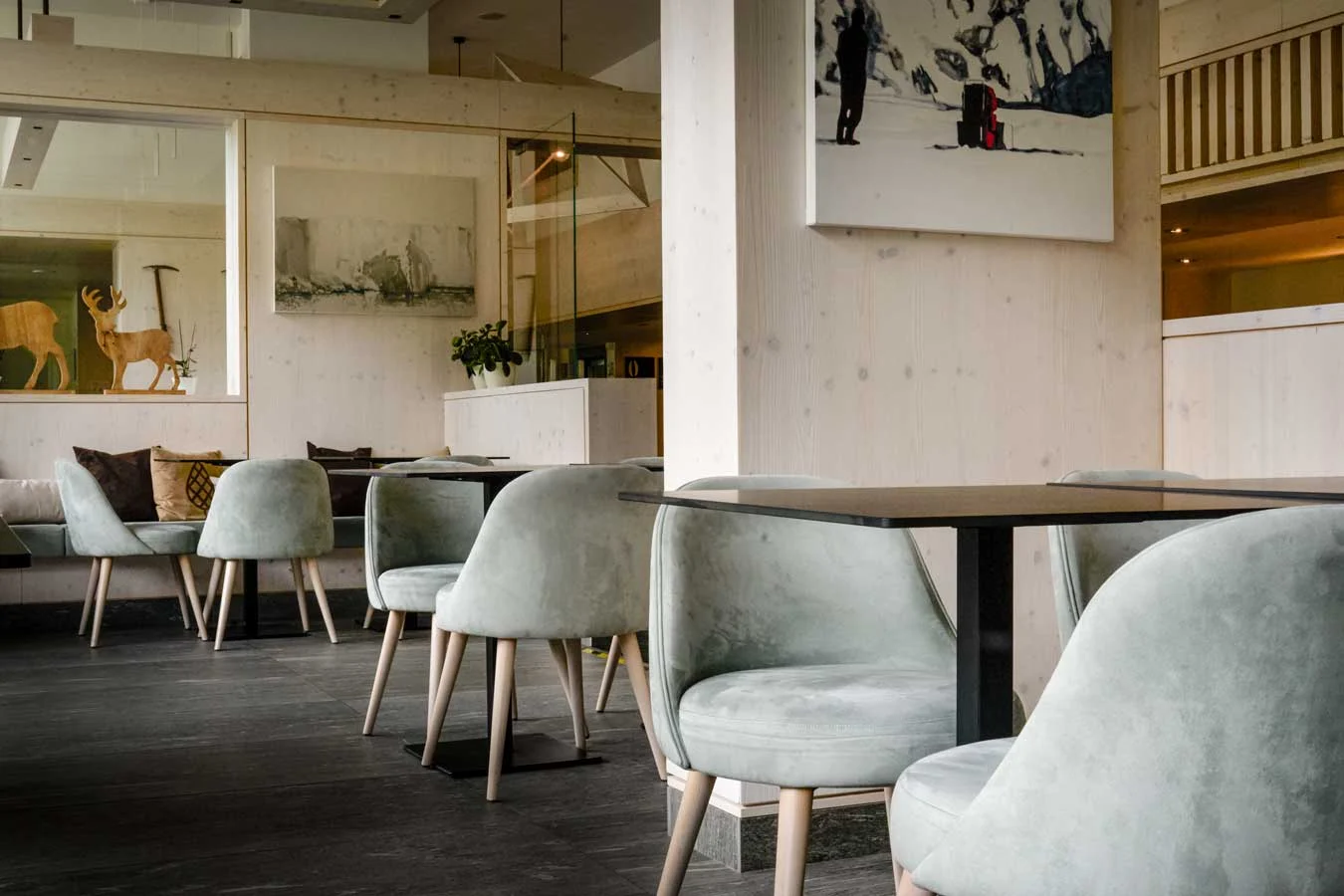 Residence ambiez madonna di campiglio — interior design, arredamento, BS Chairs